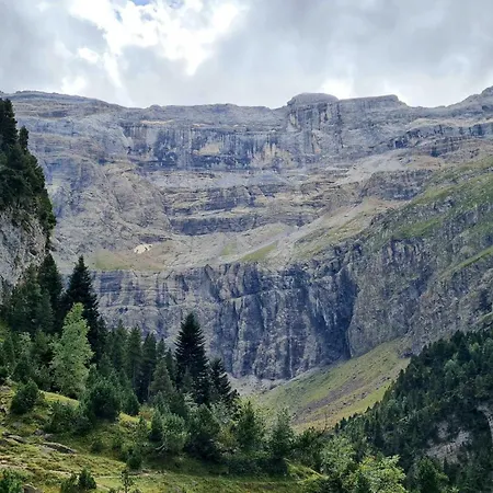 La Luziole 3 étoiles, En Ou Cure, été Ou Hiver, Comme Chez Vous *