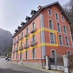 La Luziole 3 Etoiles, En Ou Cure, Ete Ou Hiver, Comme Chez Vous *